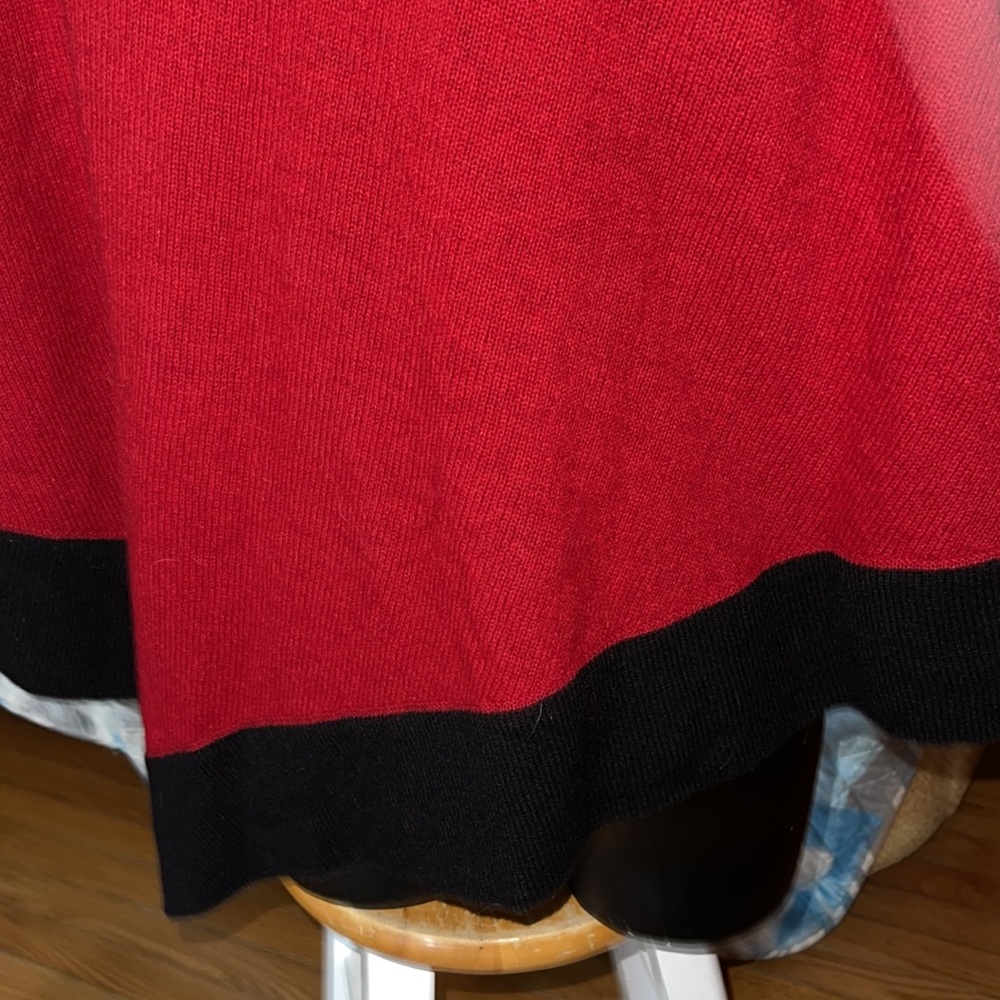 Lauren Ralph Lauren red lambswool cape S/M - Picture 6 of 16